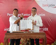 Demo Bank Jatim Hari Ini